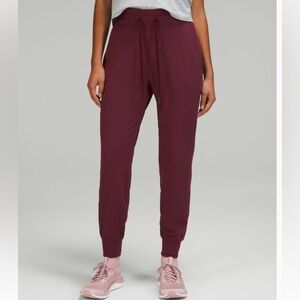 EUC Lululemon Ready to Rulu Slim-Fit High-Rise Jogger *Full Length Casis Size 10